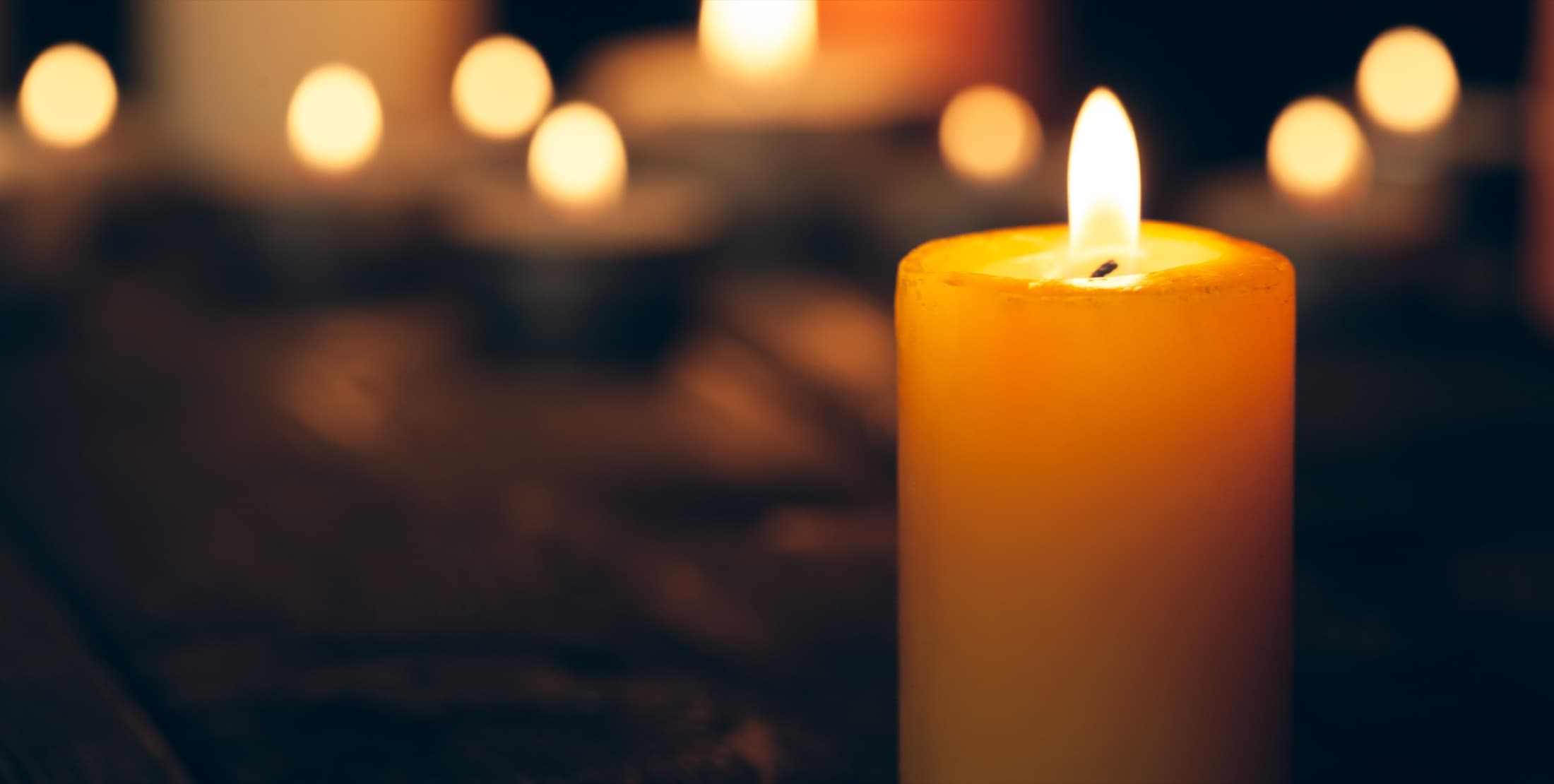Velas Devas